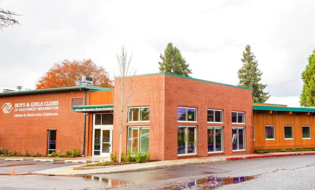 Elise Menashe Teen Center